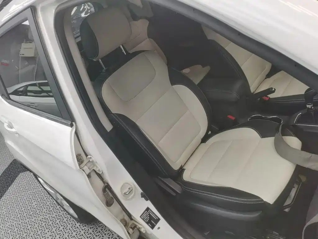 Changan CS35 2017 2017 1.6L Manual Luxury
