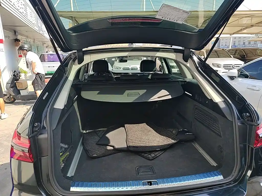 Audi A6 (Import) 2020 2020 allroad quattro Explorer 55 TFSI Premium Off-Road