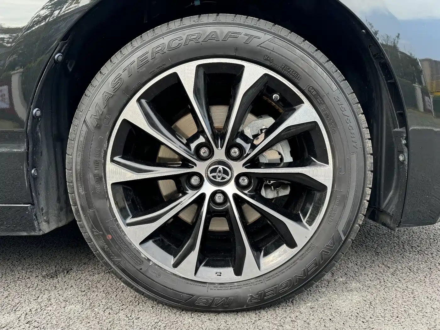 Toyota Avalon 2023 2.5L Luxury Edition фото 18