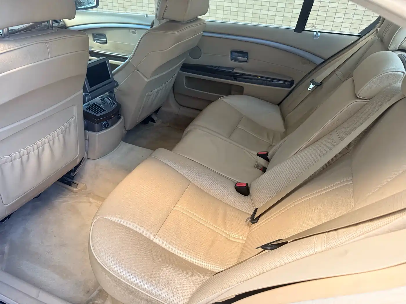 BMW 7 Series 2005 Model 740Li фото 6