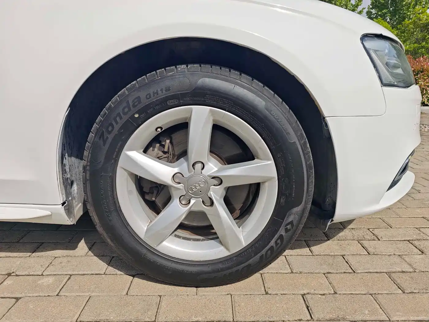Audi A4L 2013 35 TFSI Automatic Standard фото 12