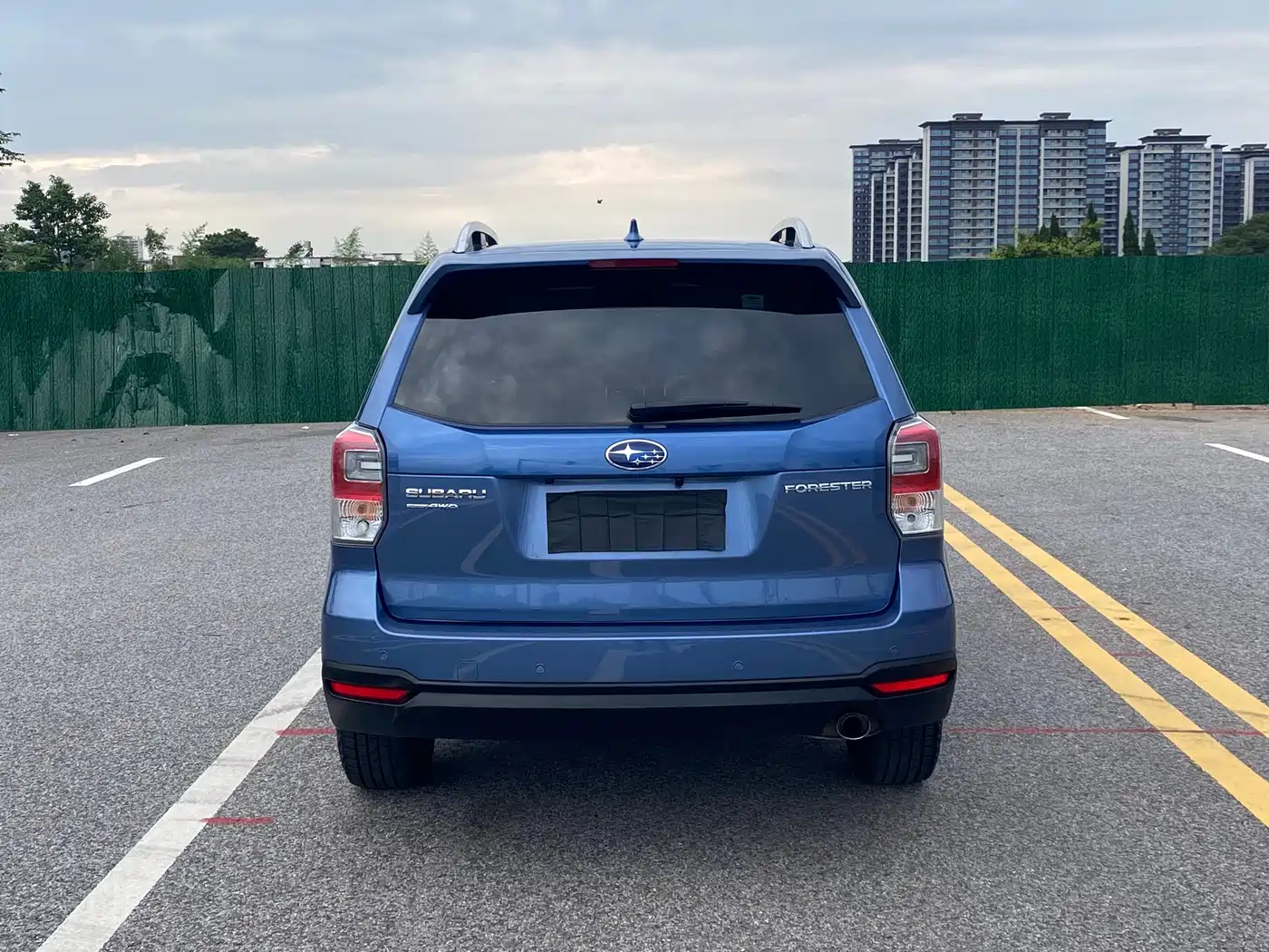 SUBARU FORESTER