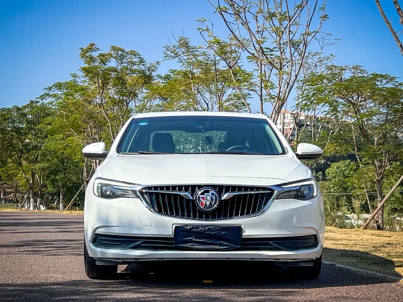 Buick Excelle 2019 18T Auto Connected Elite China VI фото 2