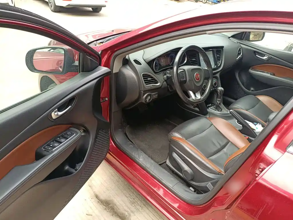 Fiat Viaggio 2016 2015 1.4T Auto Sport Edition