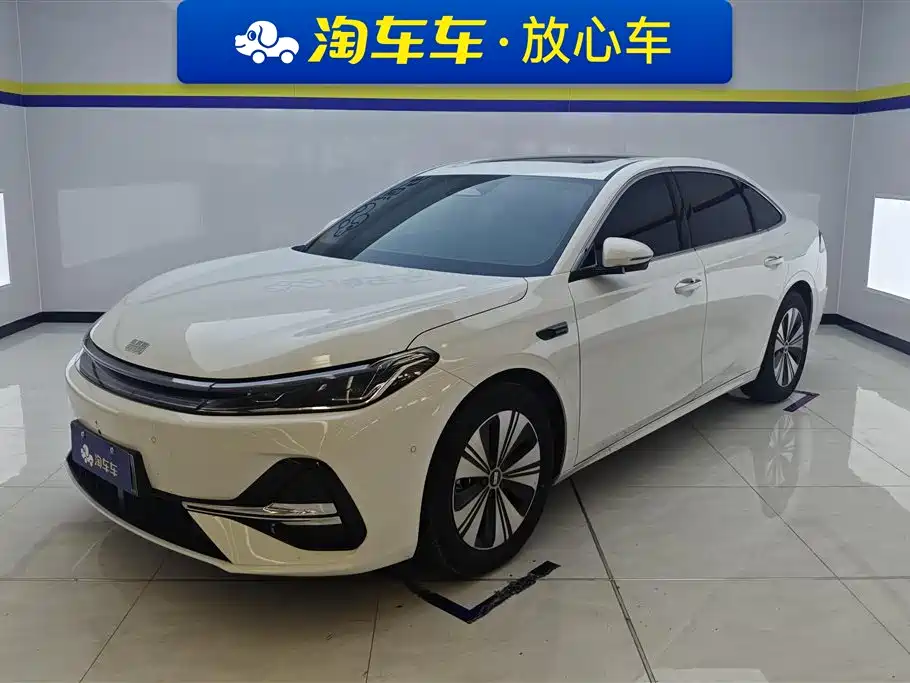 Geely Galaxy Galaxy A7 2025 EM-i 150km Long Voyage Edition
