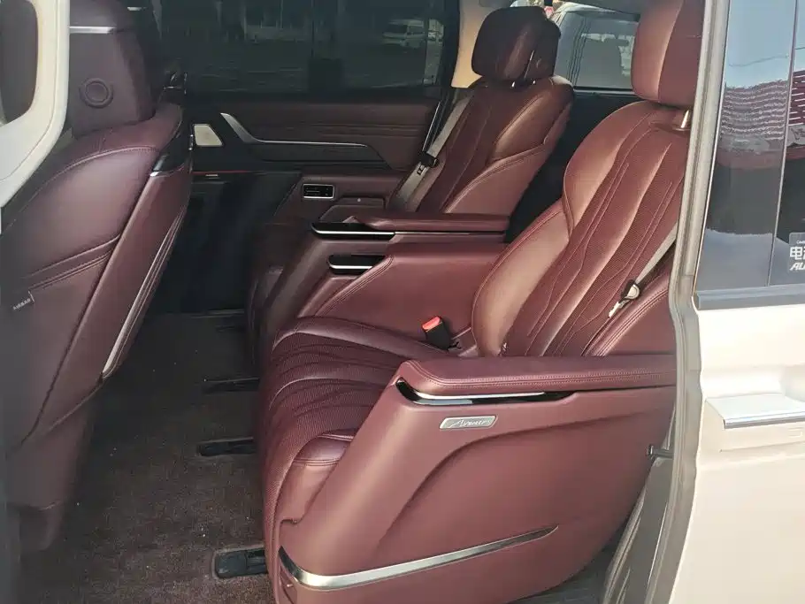Buick Century 2024 2023 2.0T 6-Seat World Edition
