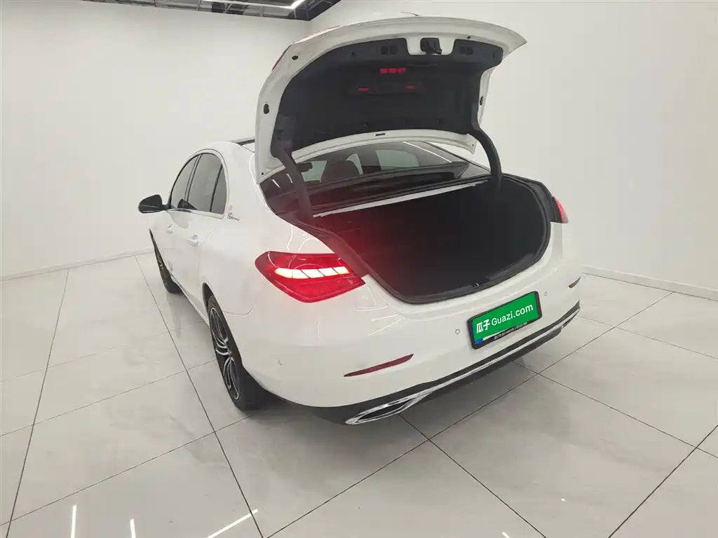 Mercedes-Benz C-Class 2022 C 260 L фото 5