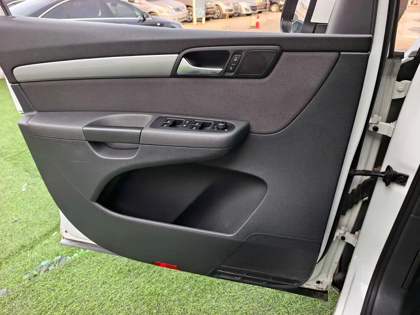 Volkswagen Sharan 2014 2.0TSI Standard фото 4