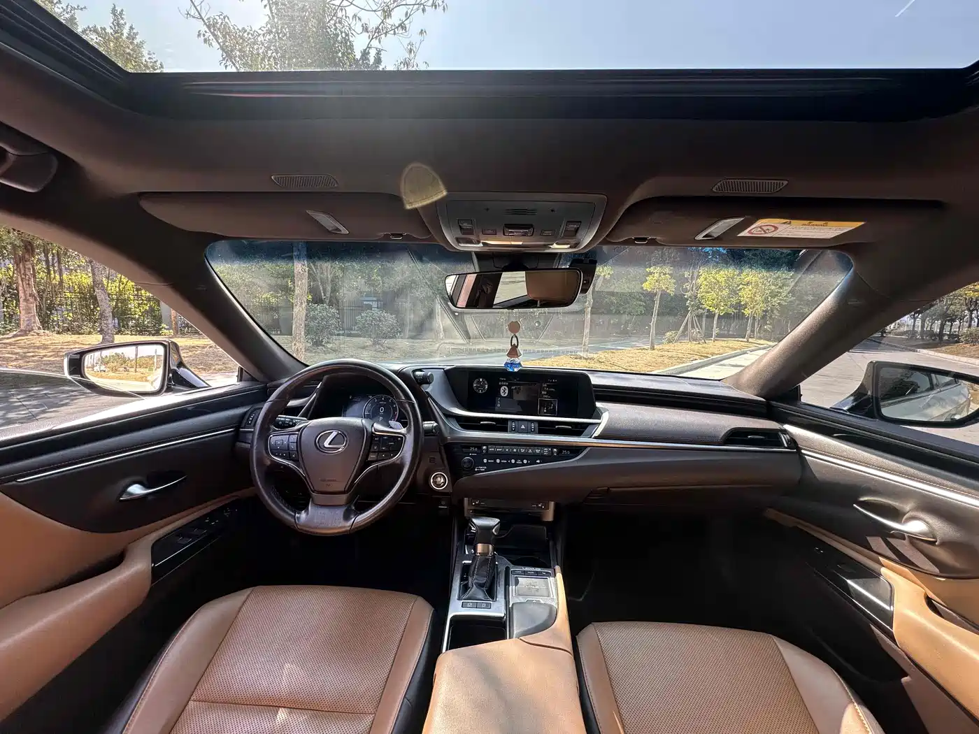 Lexus ES 2020 200 Excellence фото 9
