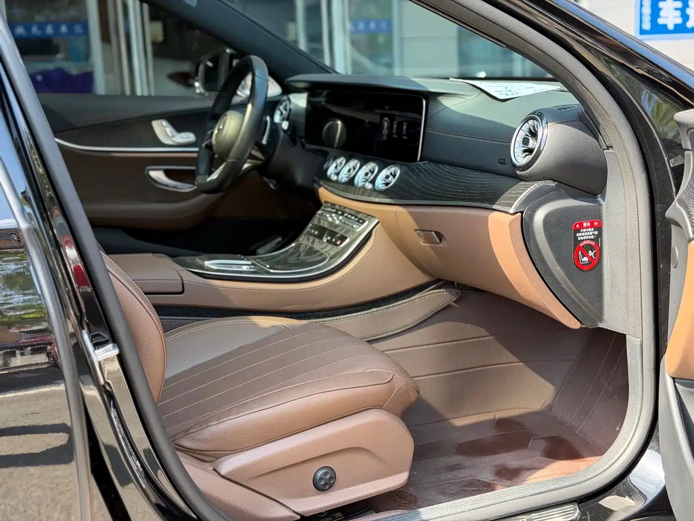 Mercedes-Benz E-Class (Import) 2022 E 260 Fashion Sport Edition фото 14