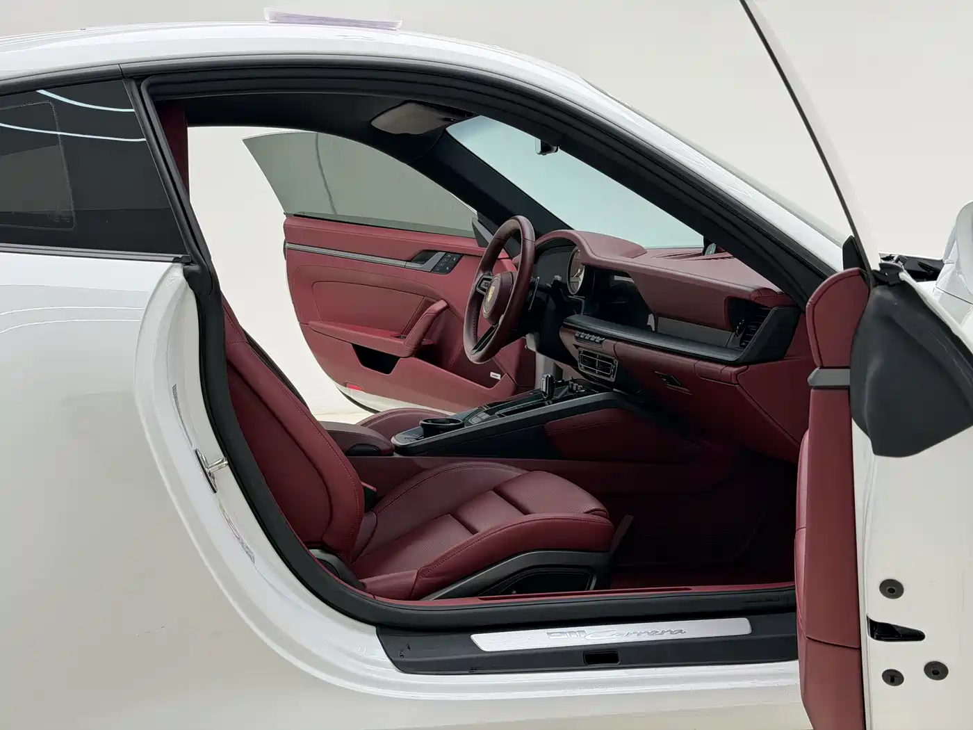 Porsche 911 2023 Carrera 3.0T фото 14