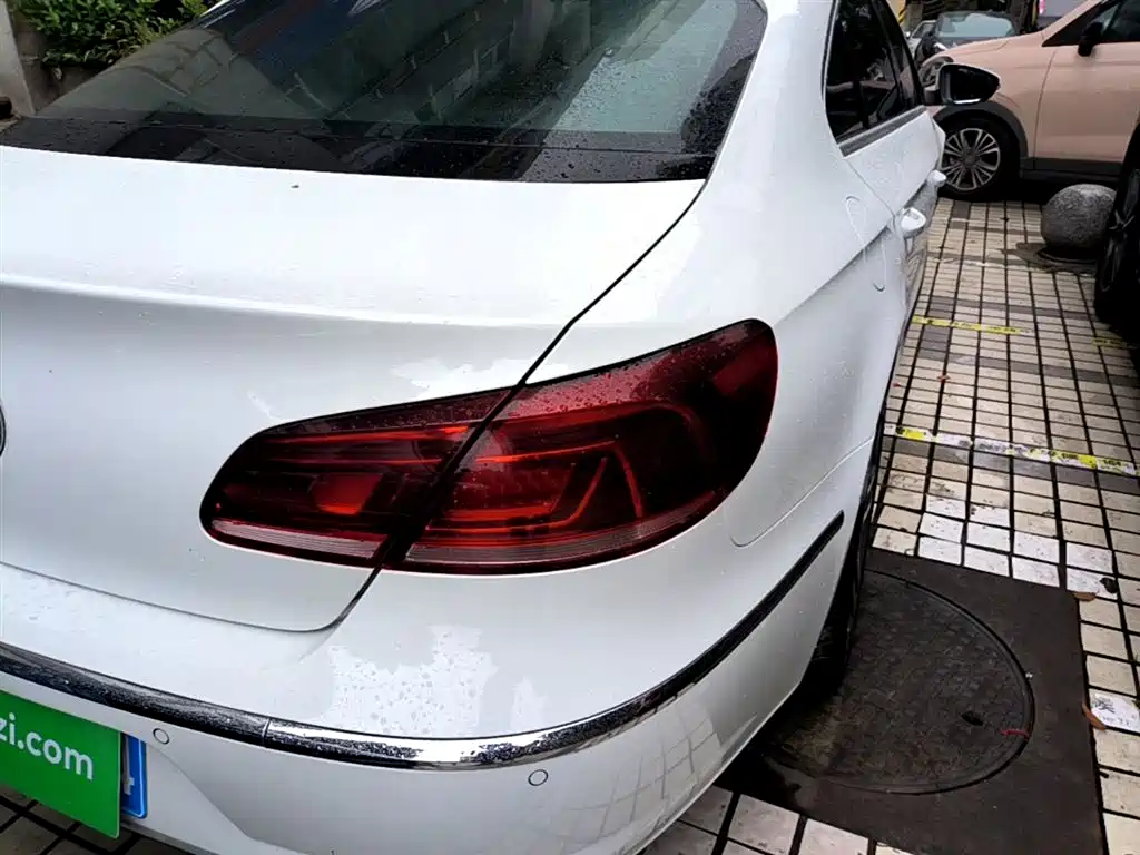 Volkswagen FAW-Volkswagen CC 2018 1.8TSI Premium фото 8