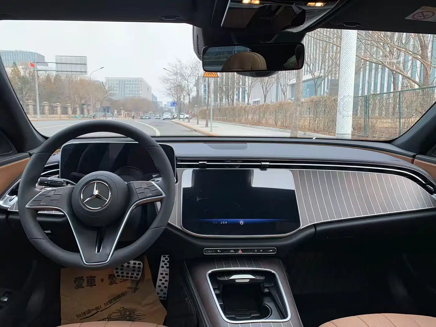 Mercedes-Benz E-Class 2025 E 300 L Fashion фото 25