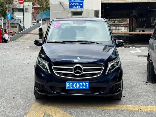 MERCEDES-BENZ V CLASS