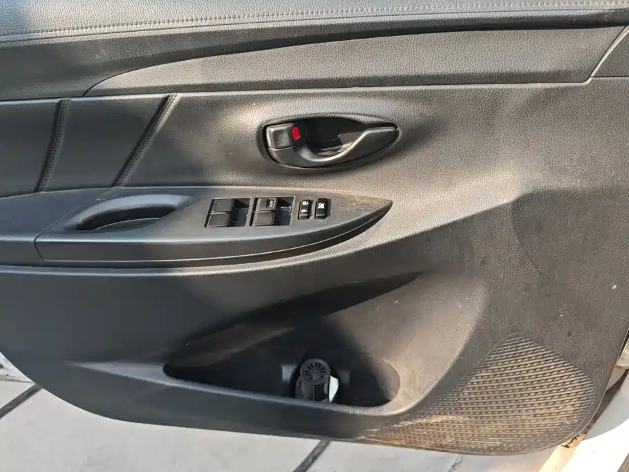 Toyota Vios FS 2017 2017 1.5L CVT Fengchi Edition