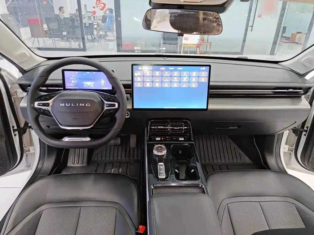 Wuling Motors Wuling Xingguang 2025 2024 Co-creation Edition 510 Advanced