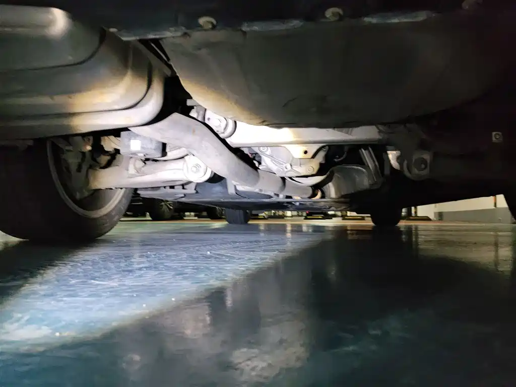 BMW 5 Series 2014 528Li Leading Edition фото 25