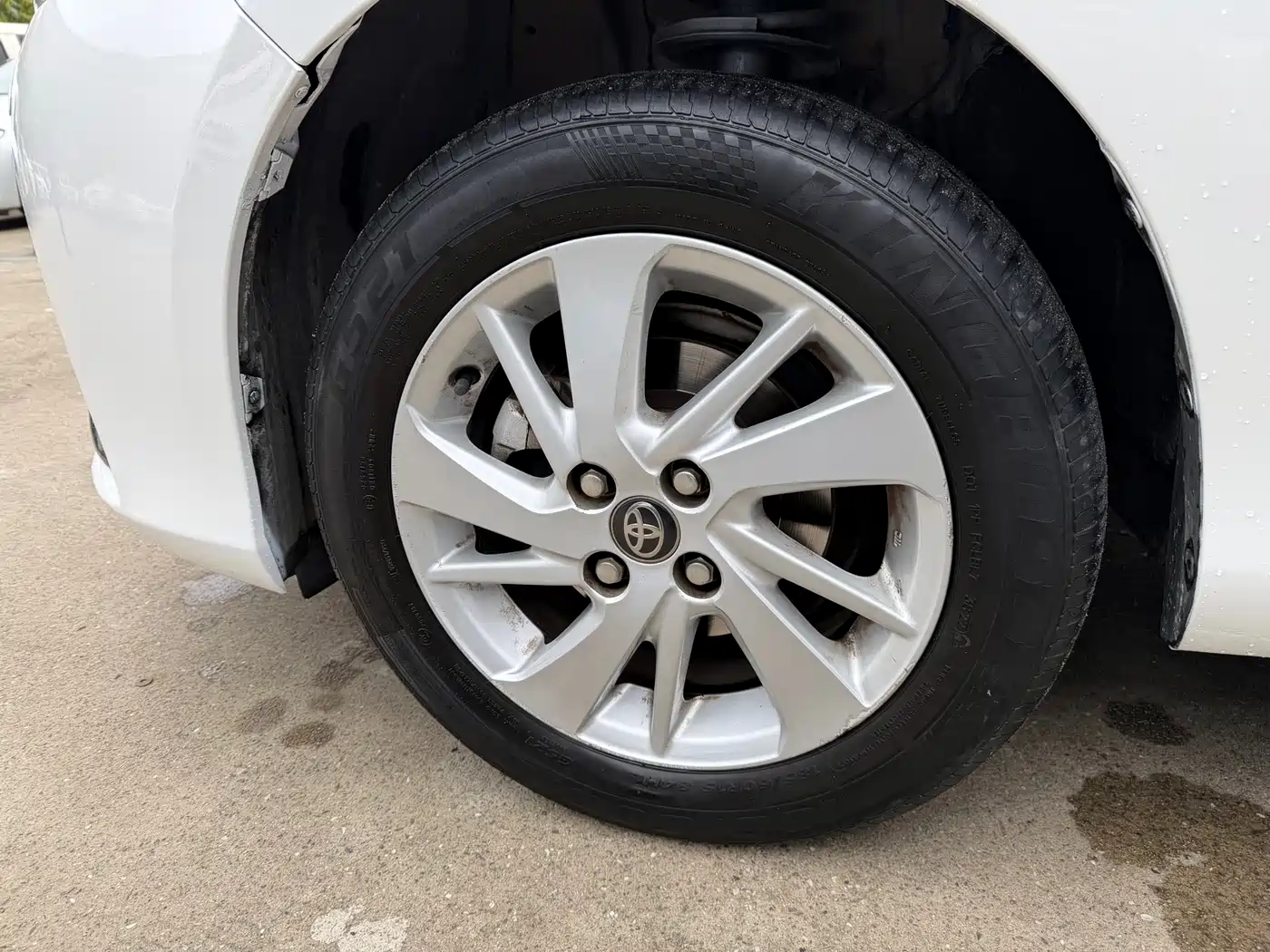 Toyota YARiS L Zhi Xuan 2016 Facelift 1.5G CVT Sunroof Edition фото 11