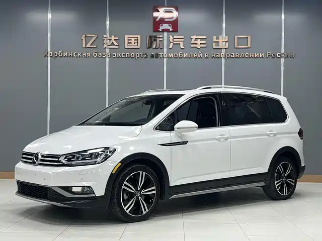Volkswagen Touran 2021 Touran L 280TSI DSG Cross Luxury 7-Seater