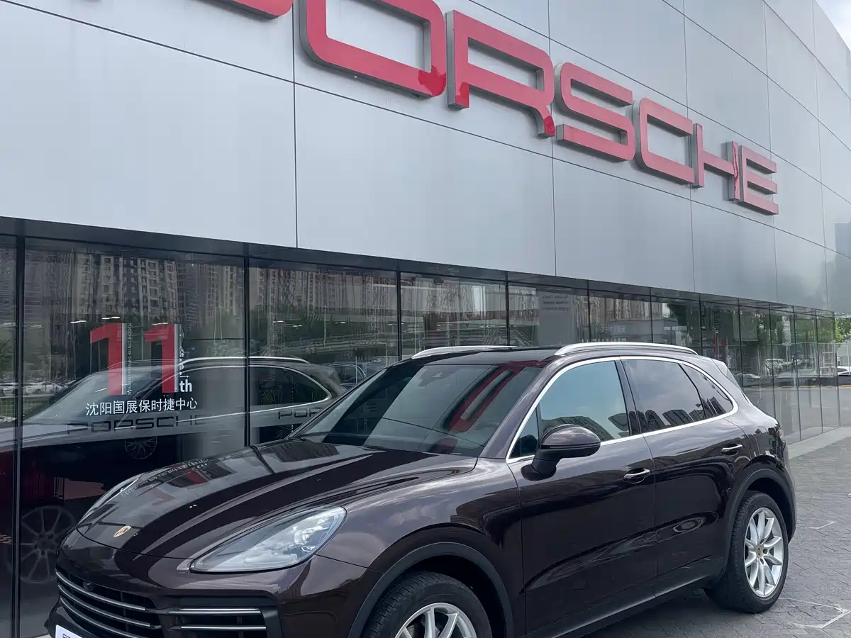 Porsche Cayenne 2018 Cayenne 3.0T фото 2