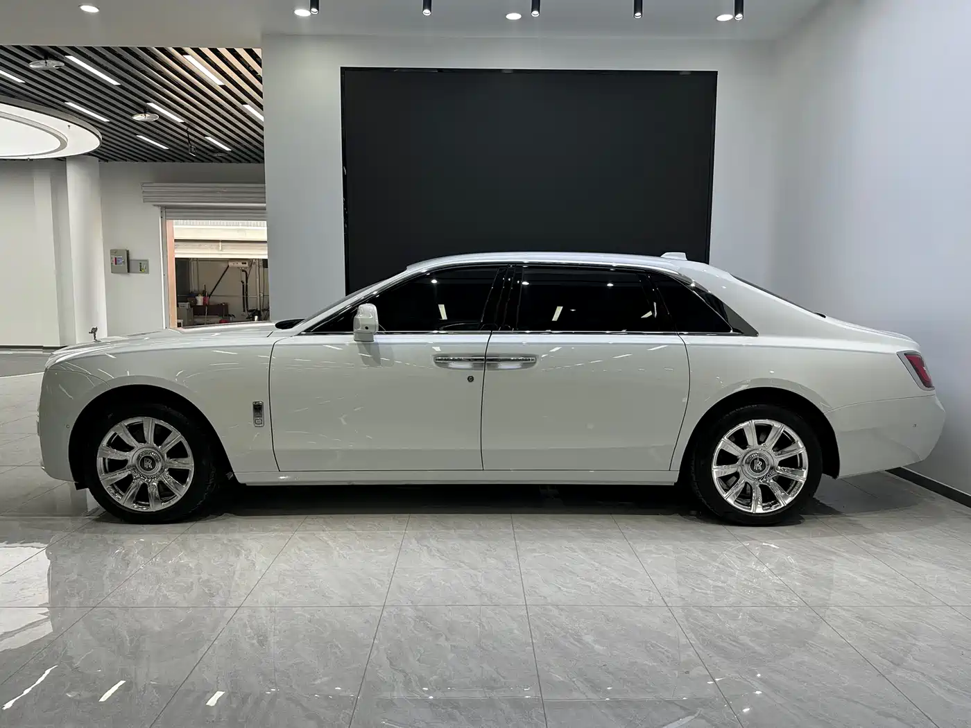 Rolls-Royce Ghost 2025 2024 6.7T Long Wheelbase