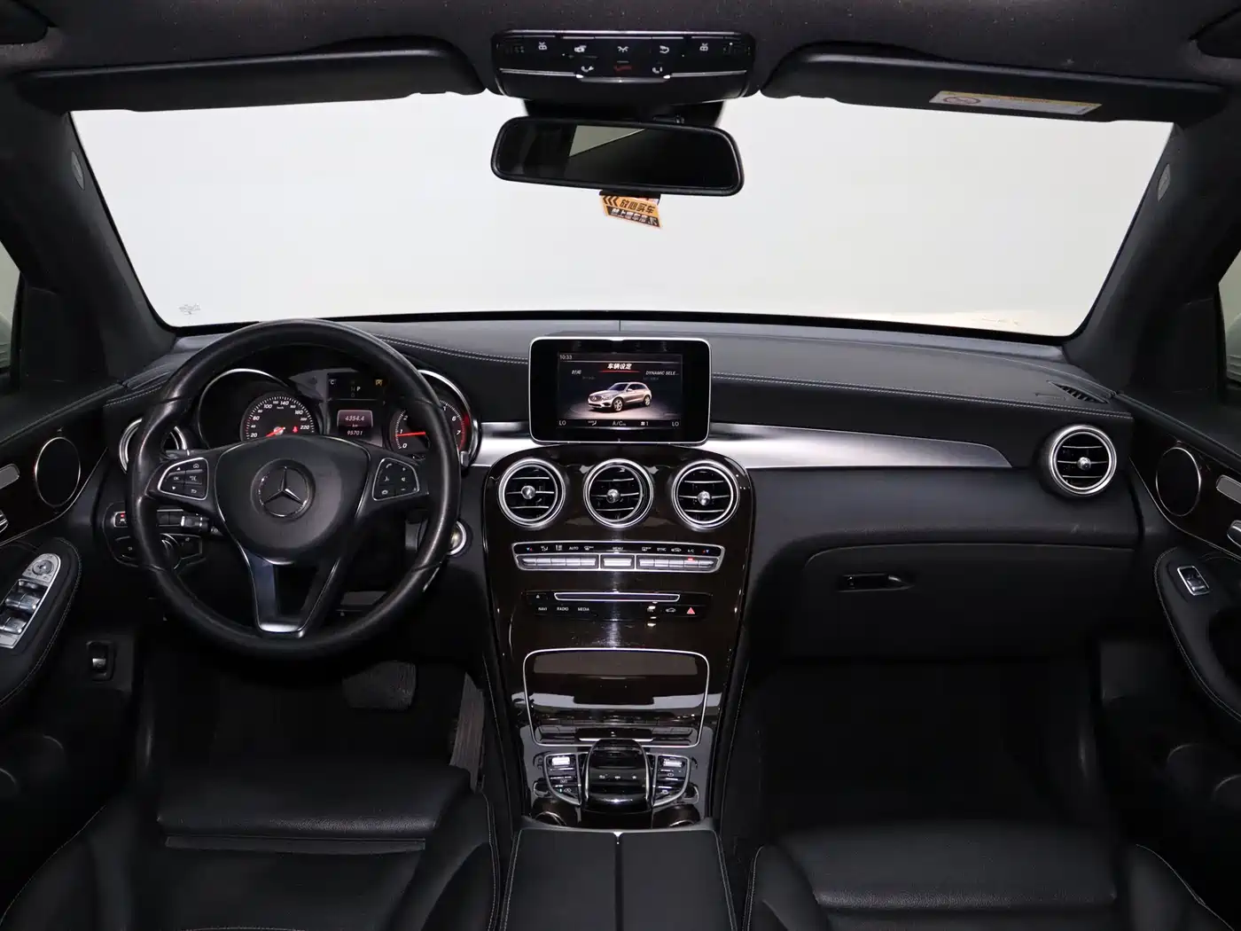 Mercedes-Benz GLC 2019 GLC 260 4MATIC Dynamic фото 21