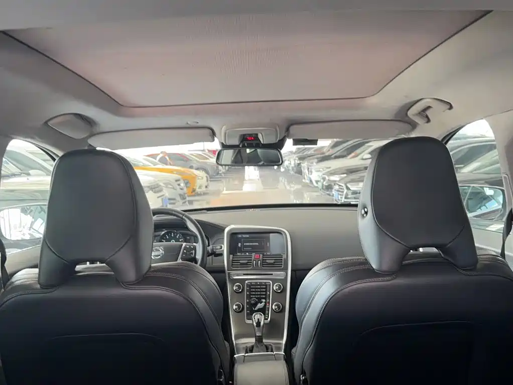 Volvo XC60 (Import) 2014 2014 Facelift T5 Elegance
