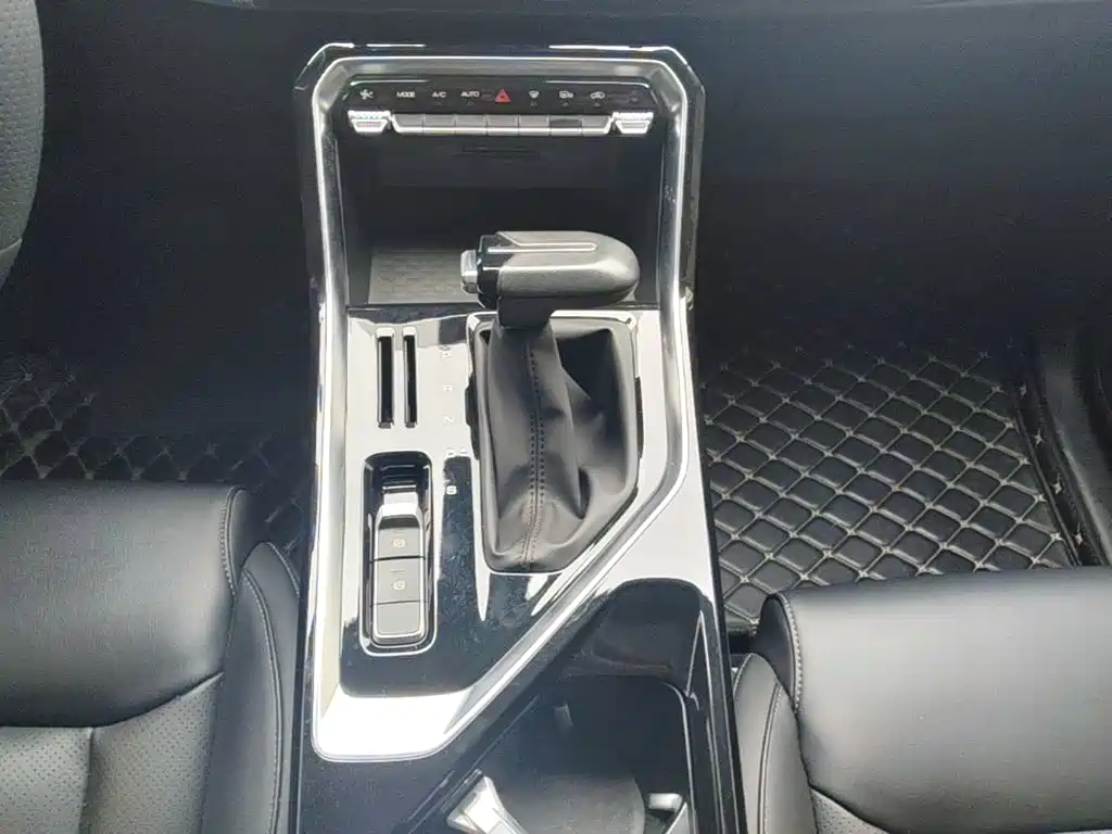 Wuling Motors Wuling Xingchen 2022 2021 1.5T CVT Stellar Edition