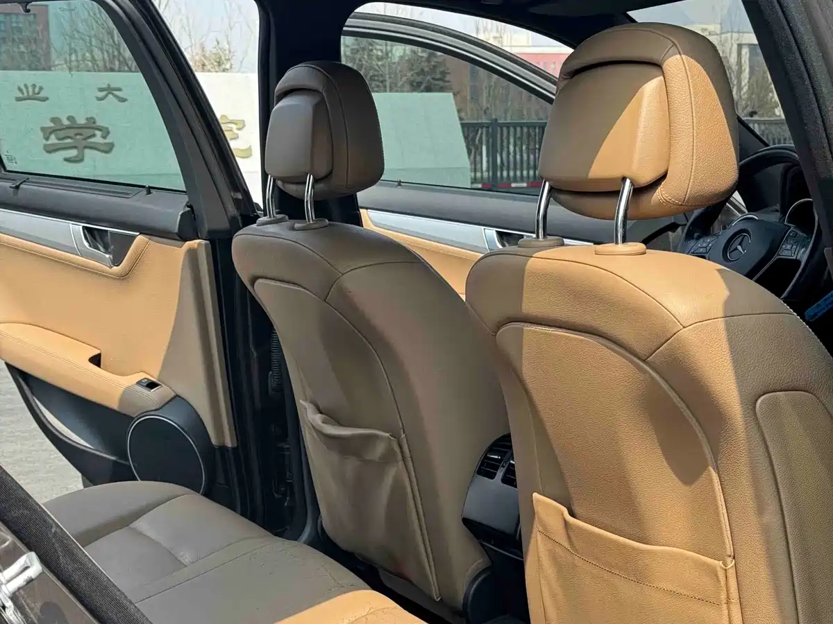 Mercedes-Benz C-Class (Import) 2011 C 200 Fashion Wagon Edition фото 7