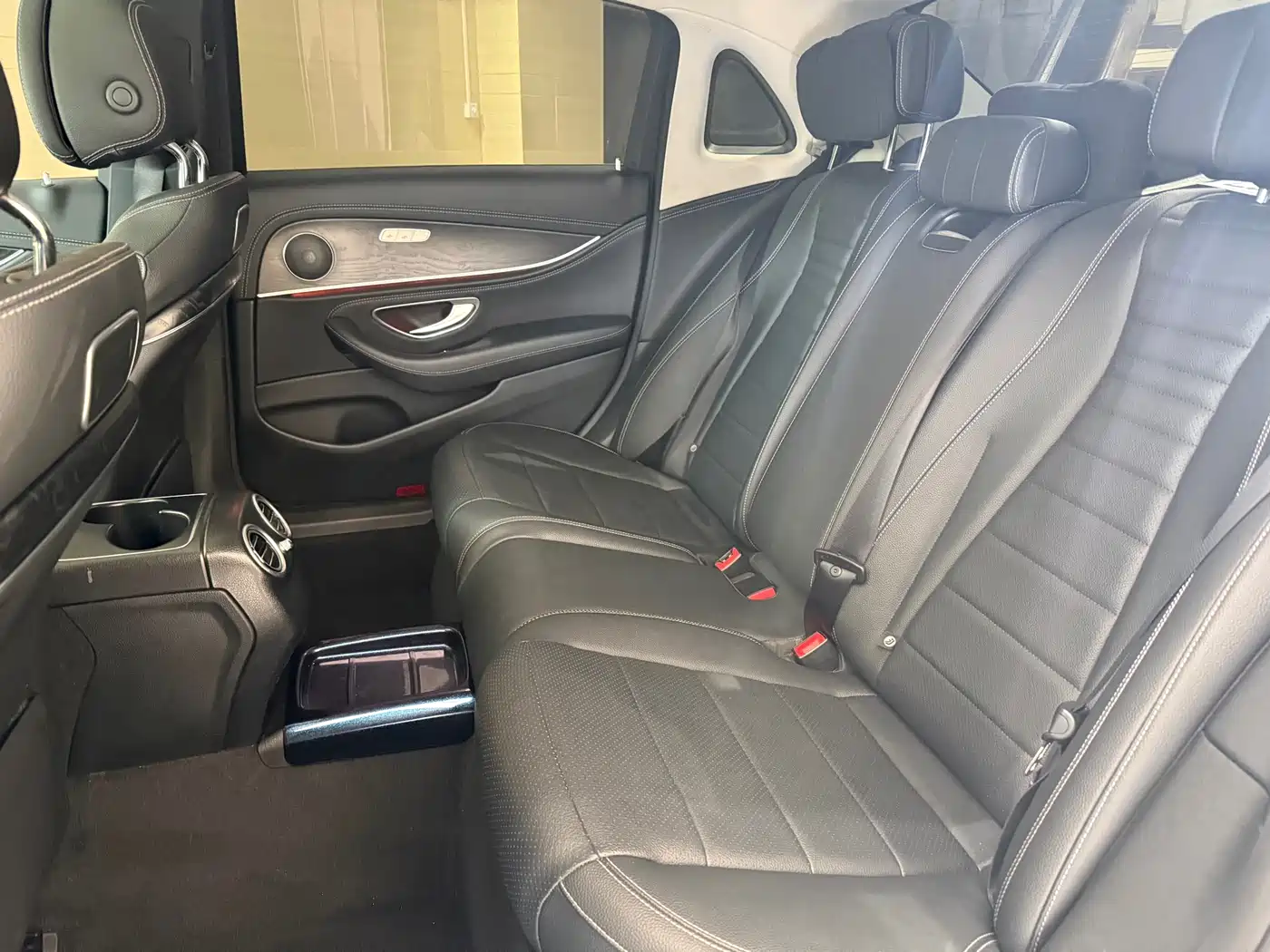 Mercedes-Benz E-Class 2019 E 200 L Sport фото 11