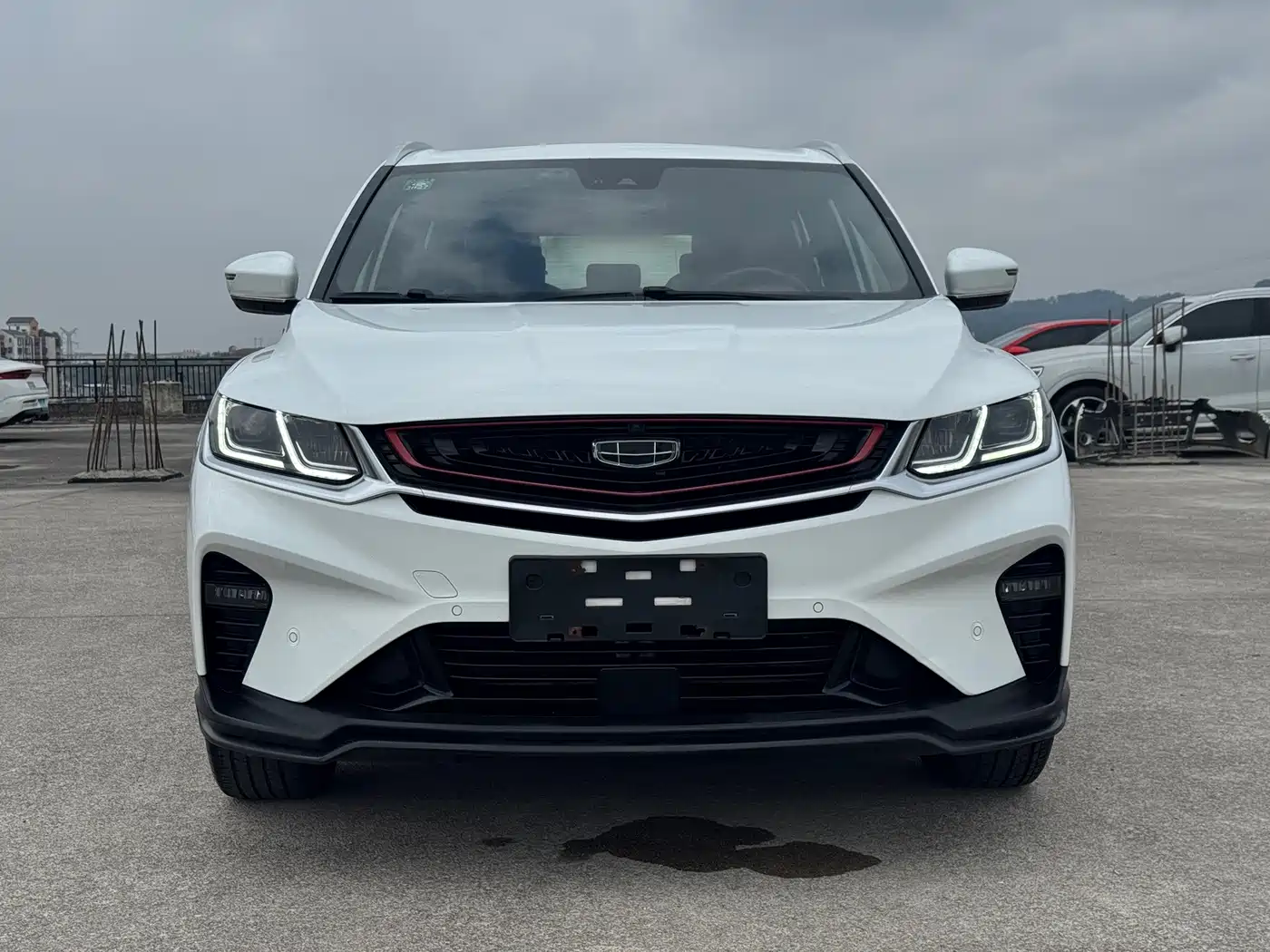 Geely Coolray 2019 2019 Sport 260T DCT Battle China VI