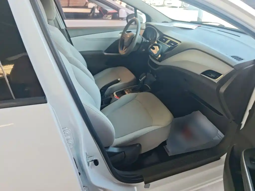 Chevrolet Lova RV 2018 2016 1.5L Automatic Easy-Ride