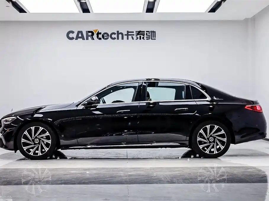Mercedes-Benz E-Class 2025 Facelift E 300 L Luxury фото 3