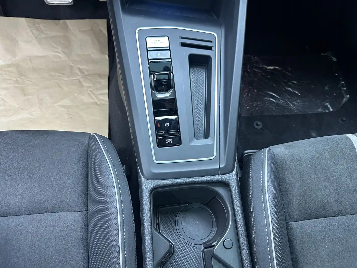 Volkswagen Golf 2021 280TSI DSG R-Line фото 15