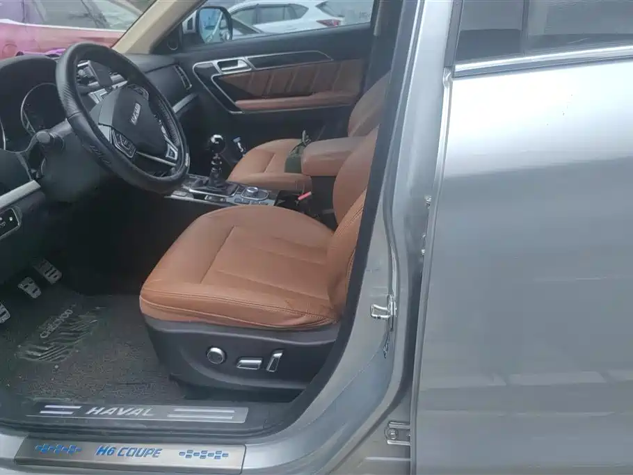 Haval H6 Coupe 2015 Model Blue Label 2.0T Manual 2WD Elite фото 9
