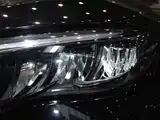 Фото 20 - Mercedes-Benz E-Class