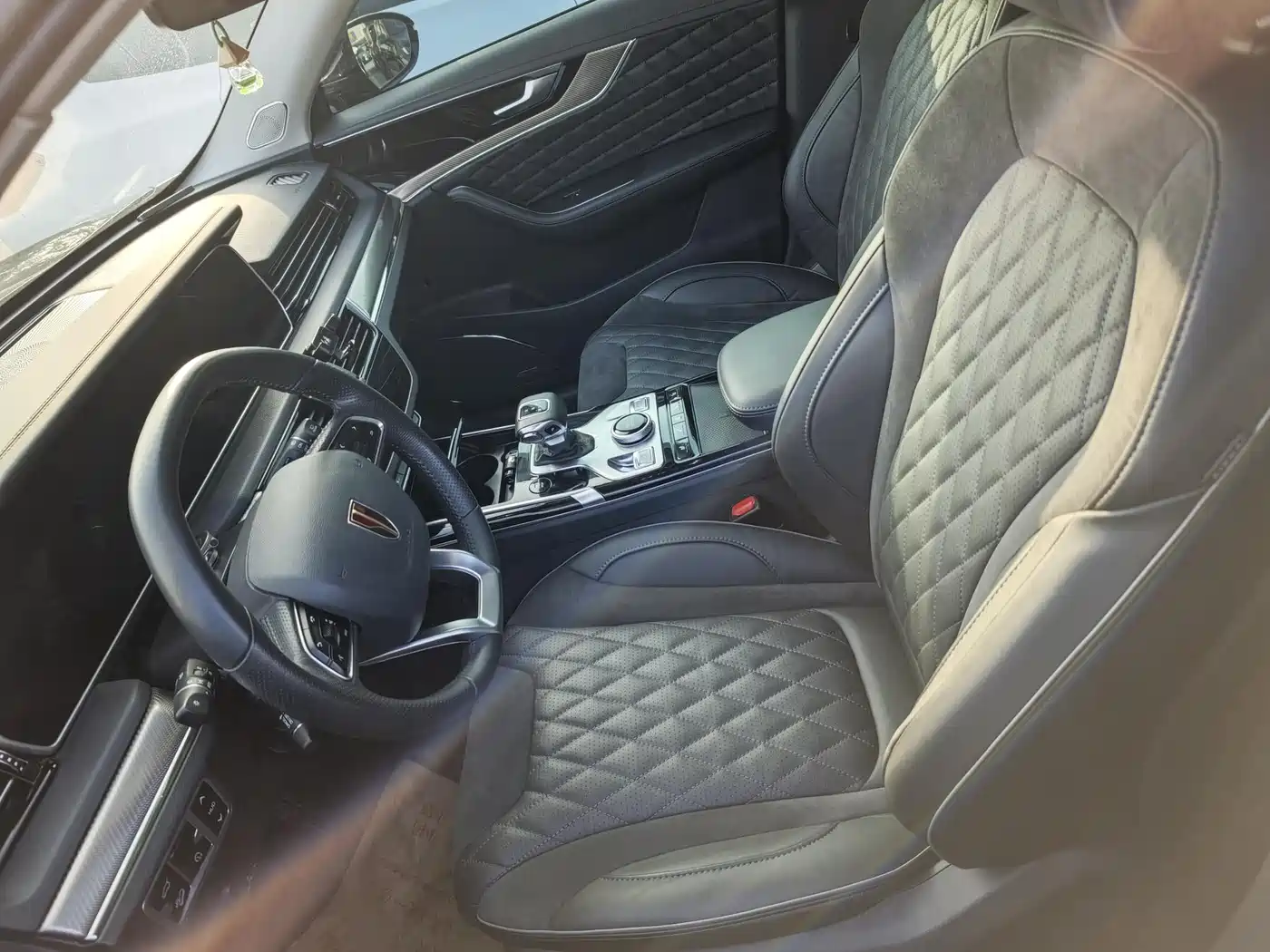Hongqi HS5 2019 2.0T Smart Connect Enjoy 4WD Edition фото 11
