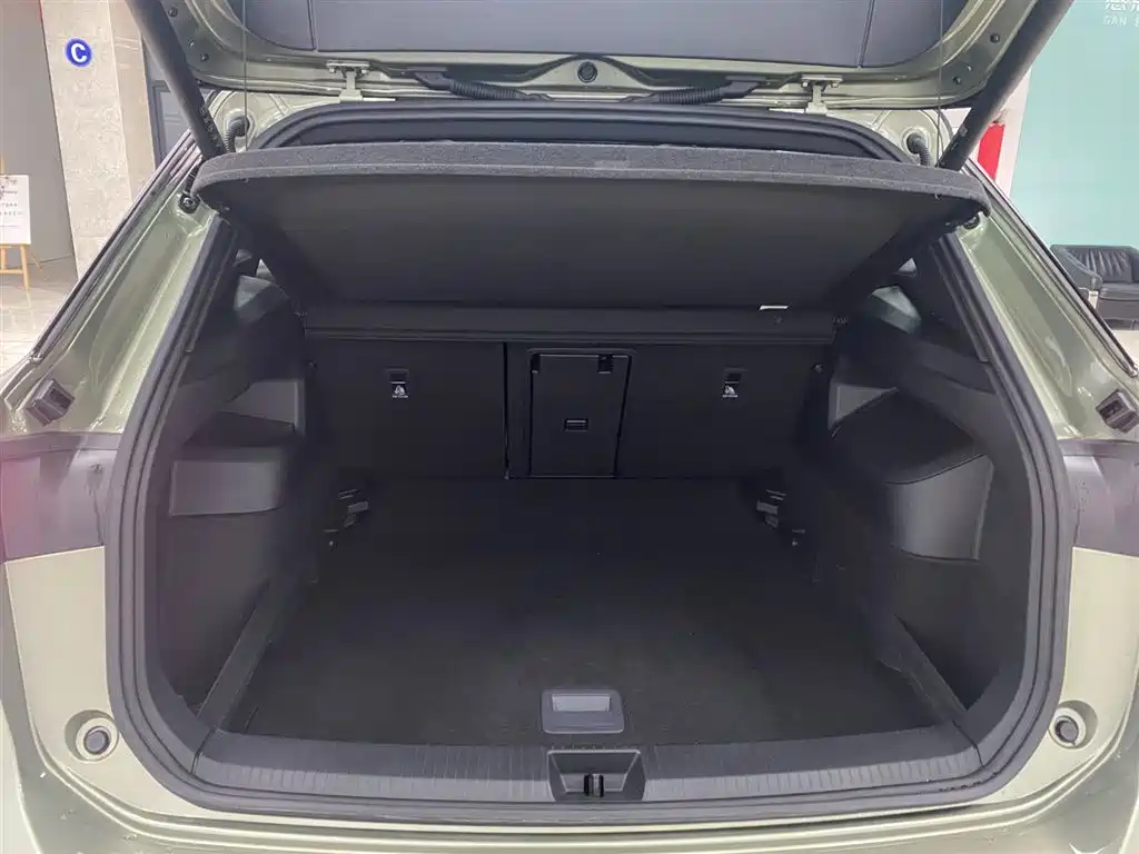 Volkswagen Tayron 2025 Model Tayron L 380TSI 4WD Luxury Easy Package фото 14