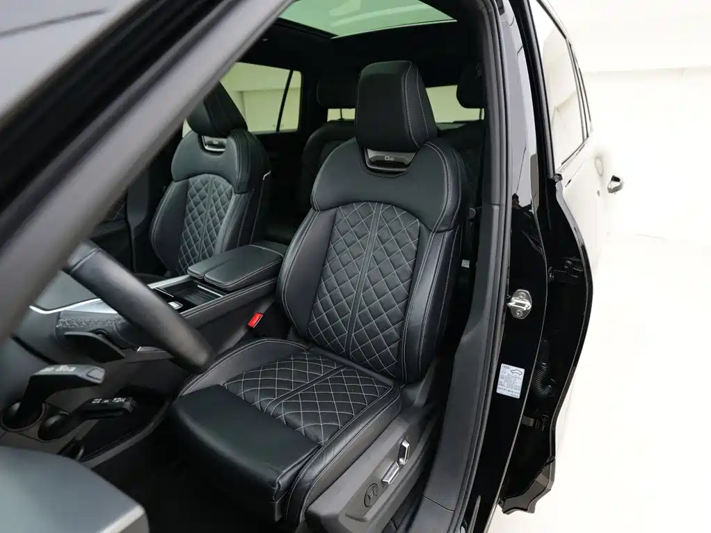 Audi Q6 2023 2024 45 TFSI quattro Qi Yun Flying Rider Package 6-seater