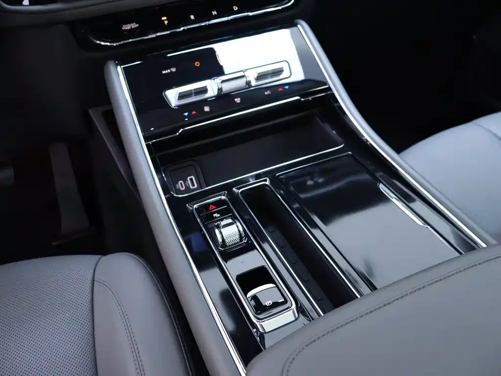 Lincoln Aviator 2025 2024 3.0T V6 AWD Elegance 6-Seater