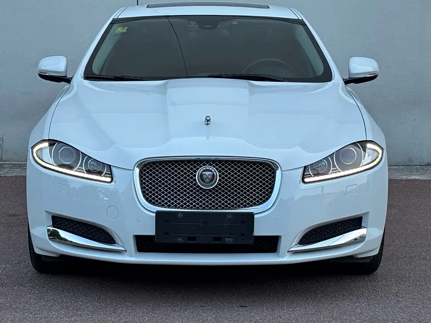 Jaguar XF 2015 2015 XF 2.0T 80th Anniversary Luxury Edition