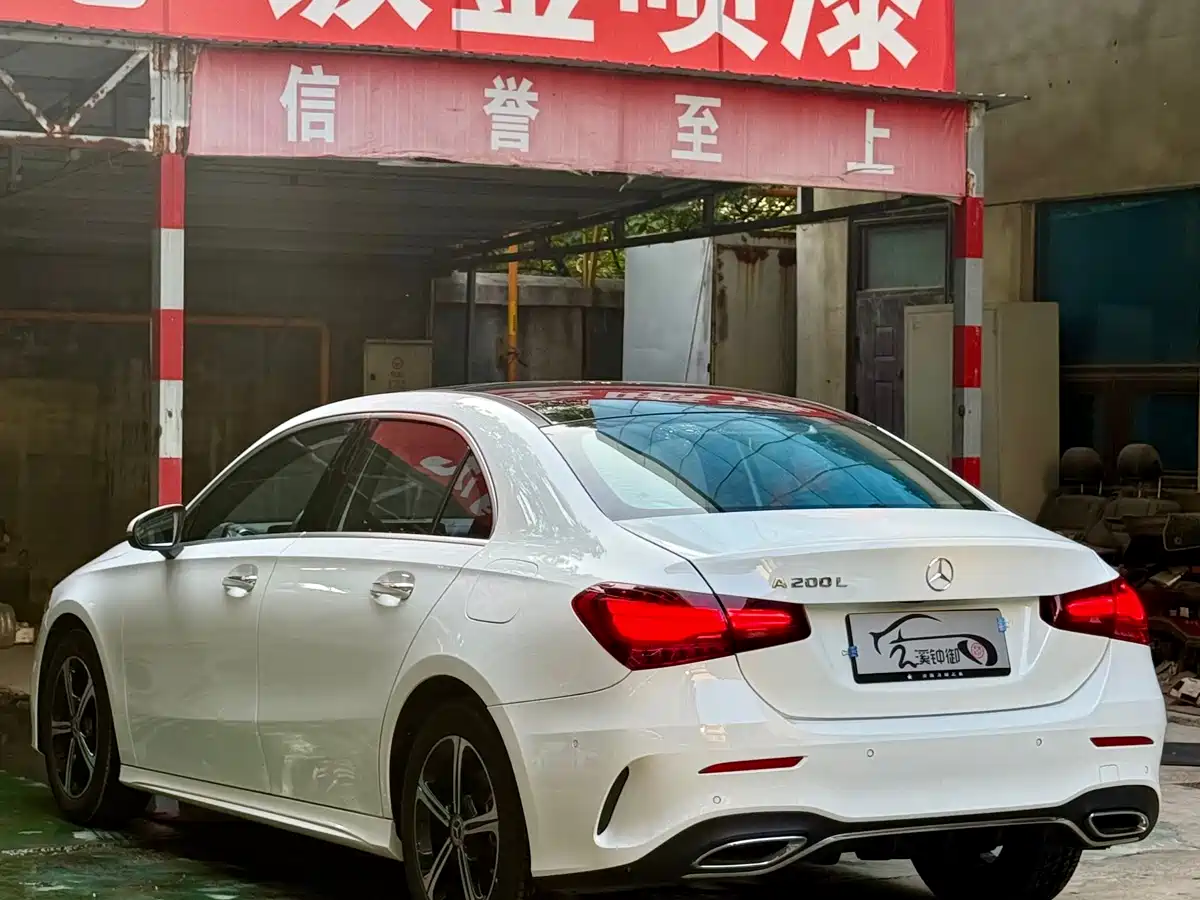 Mercedes-Benz A-Class 2023 A 200 L Fashion фото 4
