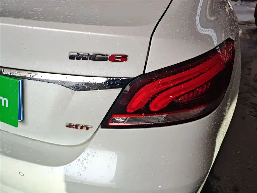 MG MG6 2018 2017 20T Automatic Elite Smart Connect Version (China V)