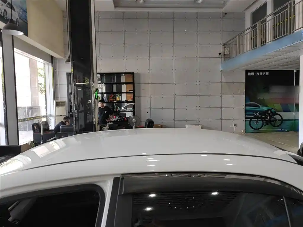 BYD Qin 2019 1.5L Automatic Luxury Edition фото 20