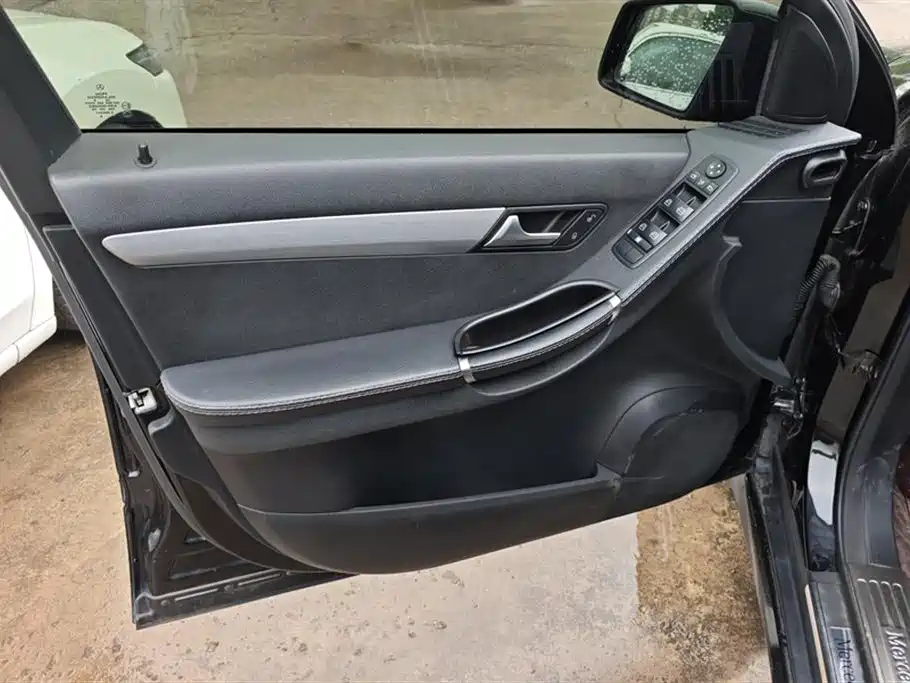 Mercedes-Benz R-Class 2015 R 320 4MATIC Luxury фото 7