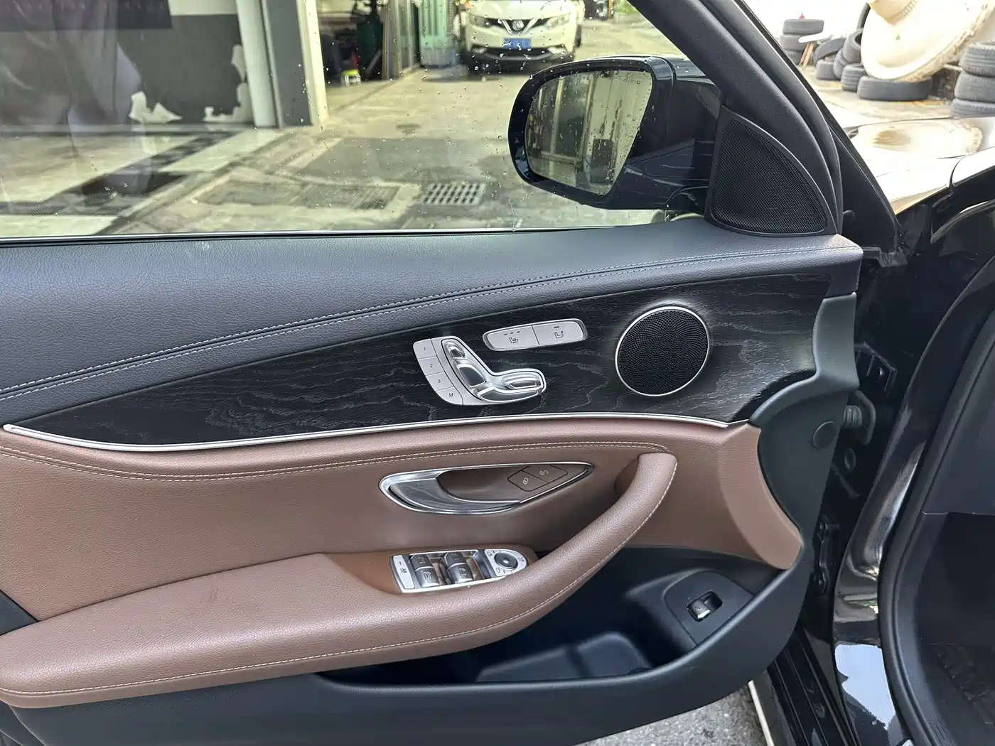 Mercedes-Benz E-Class 2017 E 300 L Sport Luxury фото 8