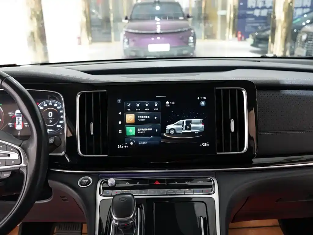 GAC Trumpchi Trumpchi M8 2021 Leading Show Series 390T Ultimate Edition фото 10