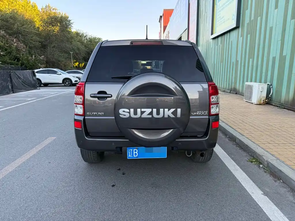 Suzuki Grand Vitara 2009 2008 2.4 AT JLX-EL 5-door