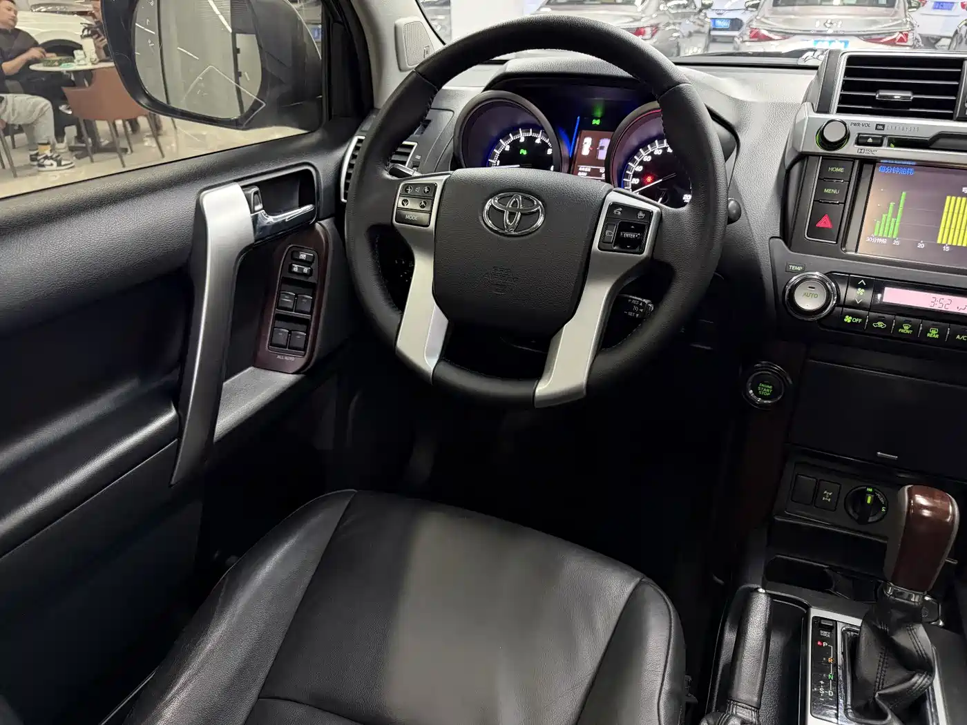 Toyota Prado 2016 3.5L Auto TX-L NAVI фото 11