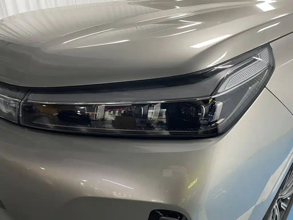 Geely Galaxy Galaxy M9 2025 2025 Model 230km 2WD Explorer+ Edition
